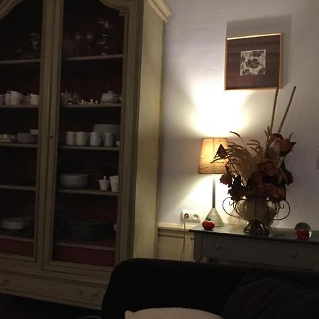 莱斯杜伊勒里宫尚特卢酒店 La Roche-Chalais 外观 照片